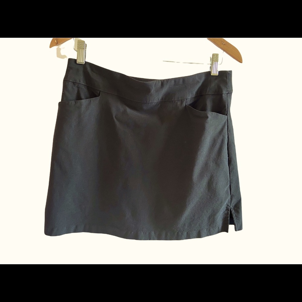 Liz Hagen golf skirts - M